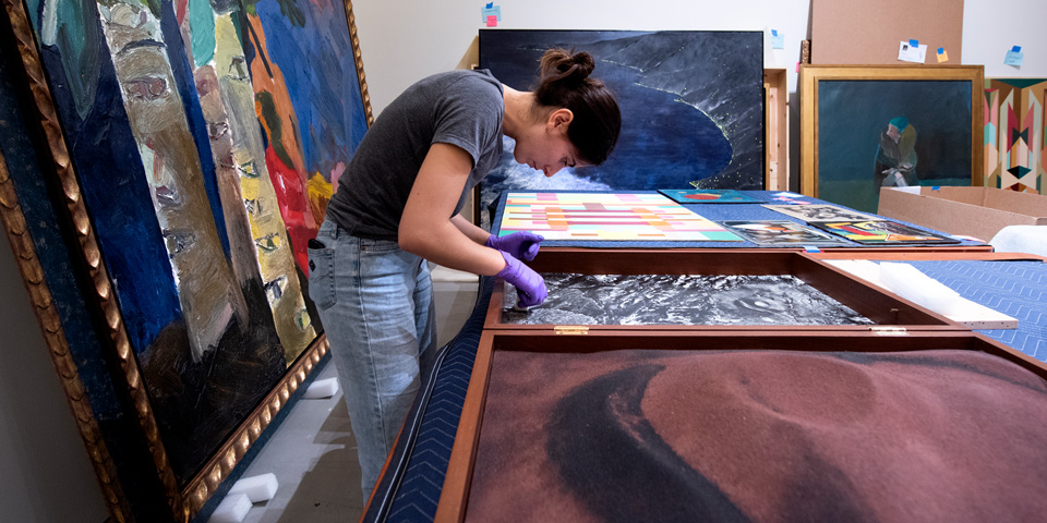 Explore careers in Art History 探索艺术史上的职业